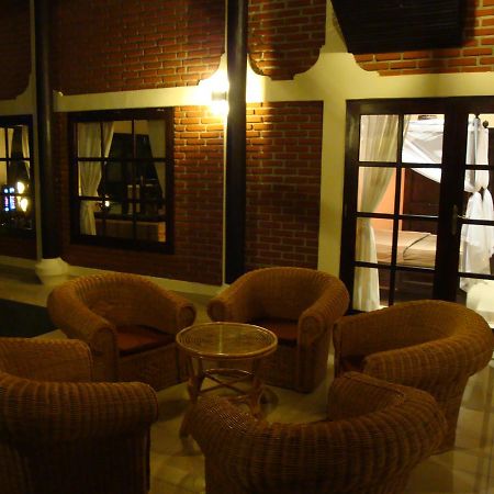 Villa Pelangi Bali Seririt  Buitenkant foto