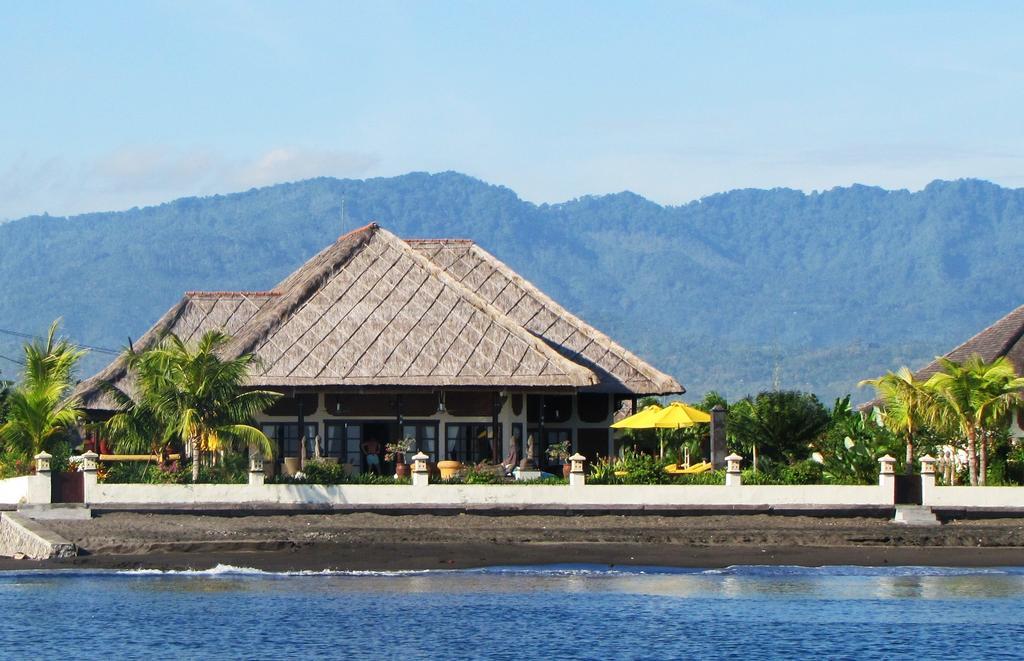 Villa Pelangi Bali Seririt  Buitenkant foto
