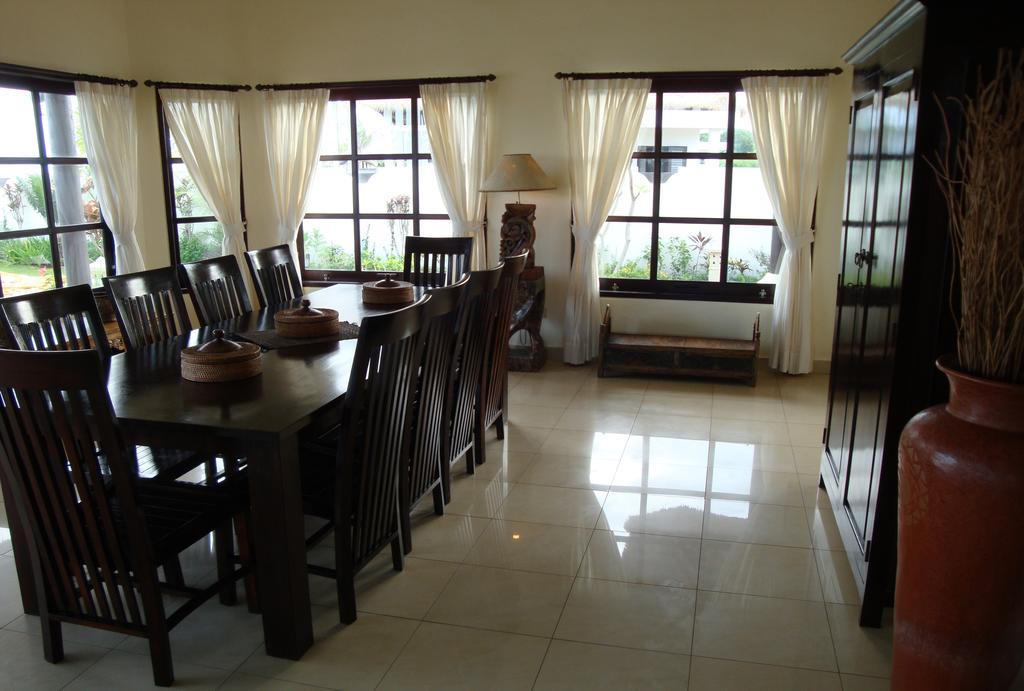 Villa Pelangi Bali Seririt  Kamer foto