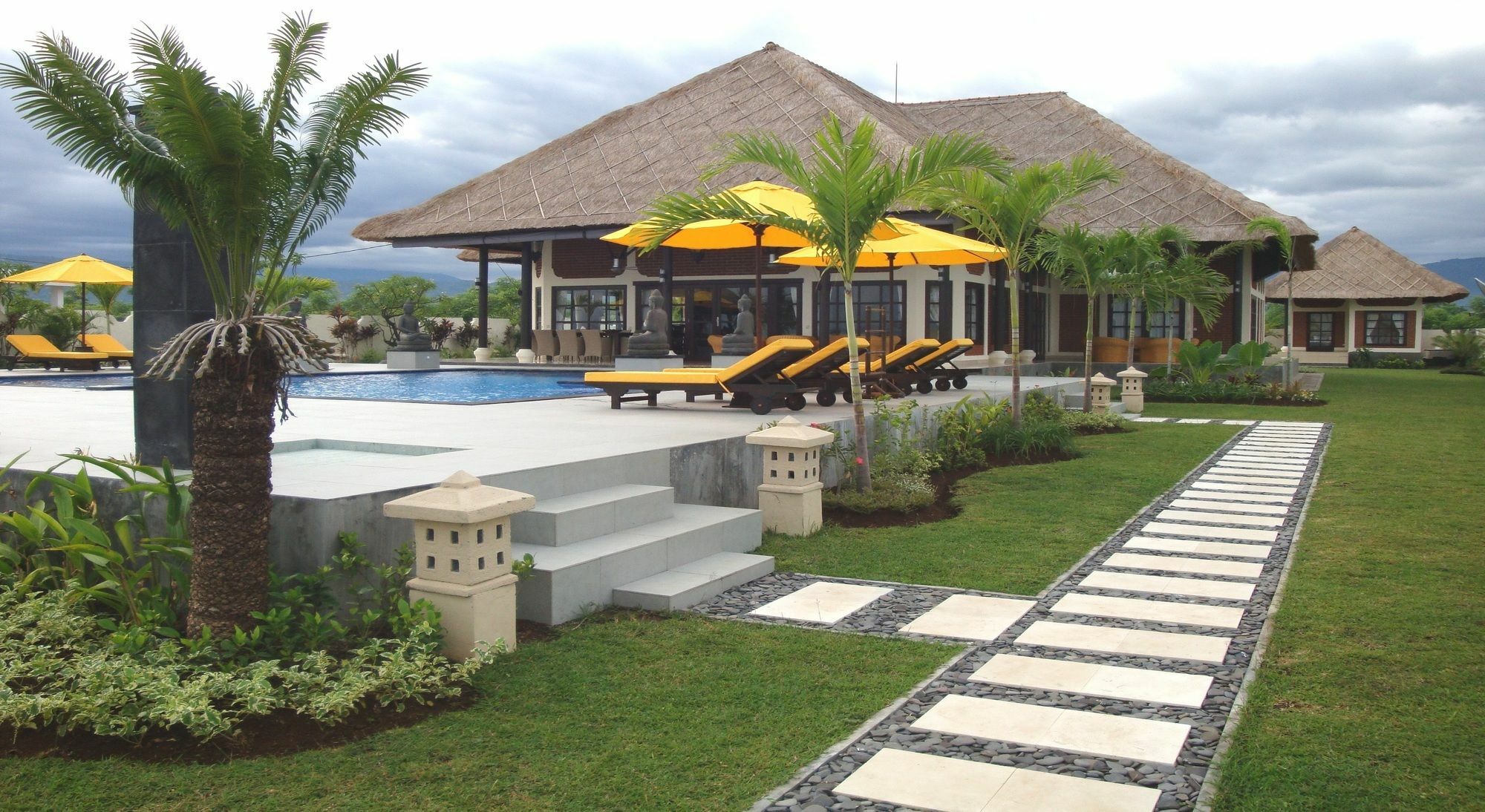 Villa Pelangi Bali Seririt  Buitenkant foto